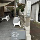 카페 루버월(Cafe Louverwall) | [파주 / 카페루버월] 국내외 건축상 받은 출판단지 이색카페☕️ (고양이, 주차, 영업시간)