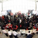 T world 앞 이미지