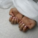 마마윤의 공간컨설팅 | 야탑 네일 리본 시럽 글리터 네일로 완성한 봄아트 분당 네일오브윤