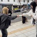 방배역 2번출구 앞 이미지