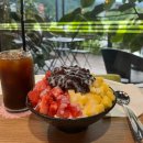 수통골로(유성-141) | 대전 덕명동 과일이 듬뿍 올라간 달달한 수통골 빙수 맛집 - 카페 레오