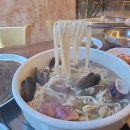 [영종도맛집] 칼칼하고 푸짐한 구읍뱃터 근처 해물칼국수맛집 &#34;한두레해물칼국수&#34; 후기