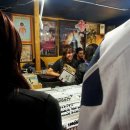 스트릿1988 (일광점) | Julian Casablancas + The Voidz - In-store record signing @ Easy Street Records, West Seattle 14...