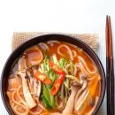 얼큰칼국수 이미지