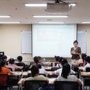 책 먹는 아이들 이미지