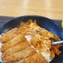 김가네꼴통김밥 | [충정로/김가네] 김가네 충정로역점 '김치 가츠동'(8,500원) 리뷰/후기 (PS.돈까스가 바삭해요)