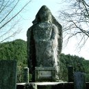 남원 만복사지 석조여래입상 이미지