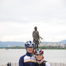 소양강처녀상 앞 이미지