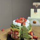 나뚜루 | 성심당 신메뉴 말차딸기크레페 솔직 후기 "나뚜루 녹차" 소환한 그 맛