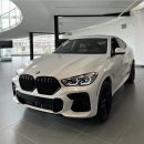 2022 BMW X6 M50i 미네랄 화이트 이미지
