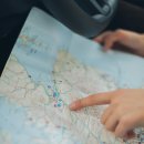 숲속에서 캠핑장 이미지