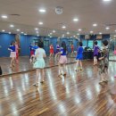 라인댄스 이미지