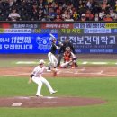 천성호 1타점 2루타 (+관중석 시강) 이미지