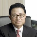 세아상역 회장 김웅기(섬유공학70-74) 동문, `언더그라운드 패션왕` 이미지