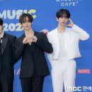 블랙엔화이트 이미지