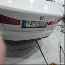 FM모터스 - 남구 천변좌로 360 | 부산 BMW 520d 앞범퍼 도색 & 휠복원 완벽 후기! 흰색(300) 차량 이색 없는 정석 수리