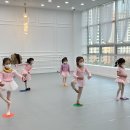 피드무용학원 이미지