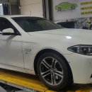 BMW F10 520D 전륜 브레이크 디스크 교환, 브레이크 패드 교환, 브레이크 센서 교환, 앞 브레이크 패드 교체 주기 초기화 리셋 이미지