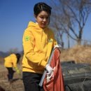 김건희 여사, 포항 하천서 쓰레기 줍고 시장 가서 장 보고 이미지