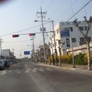 정문 앞 건널목 이미지