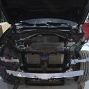 세븐부분정비공업사 | BMW X6 전면 사고 수리 – 자차보험으로 완벽 복원, 수입차수리 전문 공업사 파주 세븐그램스