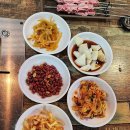 홍순꼬치구이 | 대구 달서구 양꼬치 맛집 밑반찬 인심 장난없는 성서계대 맛집 양꼬치 '홍순꼬치구이' 후기