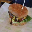 욜로펜션 이미지