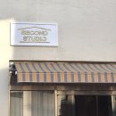 세컨스튜디오(second studio)