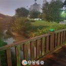 축구센터 산책로 이미지