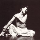 홍신자: 네 개의 벽 이미지