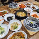 신토불이 영양솥밥 한정식 이미지