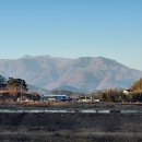 꽃봉산 아래 | 꽃봉산(공개바위)