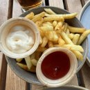 베이스캠프식당 | 내돈내산 스위스 그린델발트 뷰 죽이는 베이스캠프 햄버거 맛집ㅣ식당 가격 후기