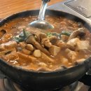 신륵사대형주차장화장실 이미지