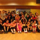 Zumba Party May 21th in 2013 (Shinchon Zumba staff members prepared a wonderful Zumba Party!! Beer and side snack and Disco time!!^^) 이미지