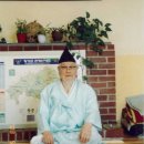 우하 민 형식 묘 , 독립 운동가 , 서예가 이미지