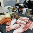 와글와글 대패삼겹살 이미지