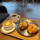 시노퍼(Sinoper) | 화성 봉담 융건릉 분위기좋은 베이커리 카페 시노퍼 방문 후기 ☕️🥐