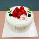 파리바게뜨계산점 | 파리바게뜨 케이크 추천 ‘우유퐁당 생크림케이크’ 1호-가격, 후기