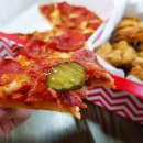 치킨과 바람피자 이미지