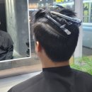 현란한 가위질+다운펌 전문 맨즈 헤어 오브 마곡역점