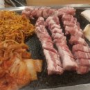 칼맞은삼겹살 - 42710 | 칼맞은삼겹살