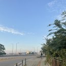 씨유현대점 | 서울 여의도 한강공원 돗자리 / 텐트 / 치맥 / 버스킹 / 노을 너무 조하