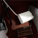 정아패션 이미지