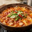 황금돼지식당 - 창원시 성산구 | 황금돼지식당