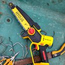 효자농장 | 내돈내산 효자 미니 전기톱 사용 후기: 21V의 강력한 절삭력으로 나무 정리 끝!