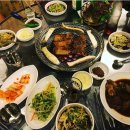 꿀꿀이네 이미지