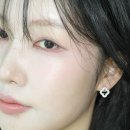 제이에스티나 CLOVIA 클로비아 컬렉션 아이유 목걸이&귀걸이 세트