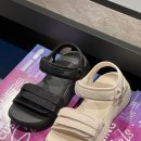 도곡2-235 | 신상 스케쳐스 여성 맥스쿠셔닝 엘리트 2.0 샌들 _ 발 편한 샌들, 여름 샌들 추천, 도곡점 직원 솔직 리뷰