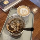 [썸띵에스프레소 Something Espresso] 방이역 카페 | 원두 향기와 커피 맛이 좋은 동네 카페추천